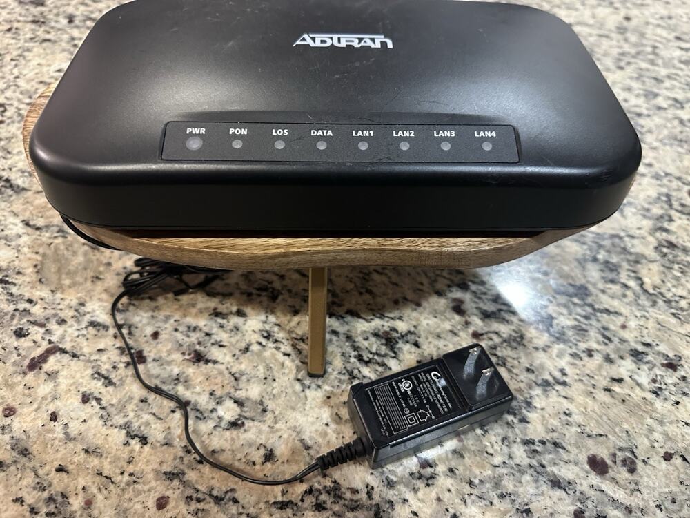ADTRAN Model #1004 Optical Network Terminal ( ONU/ONT) With power Cable